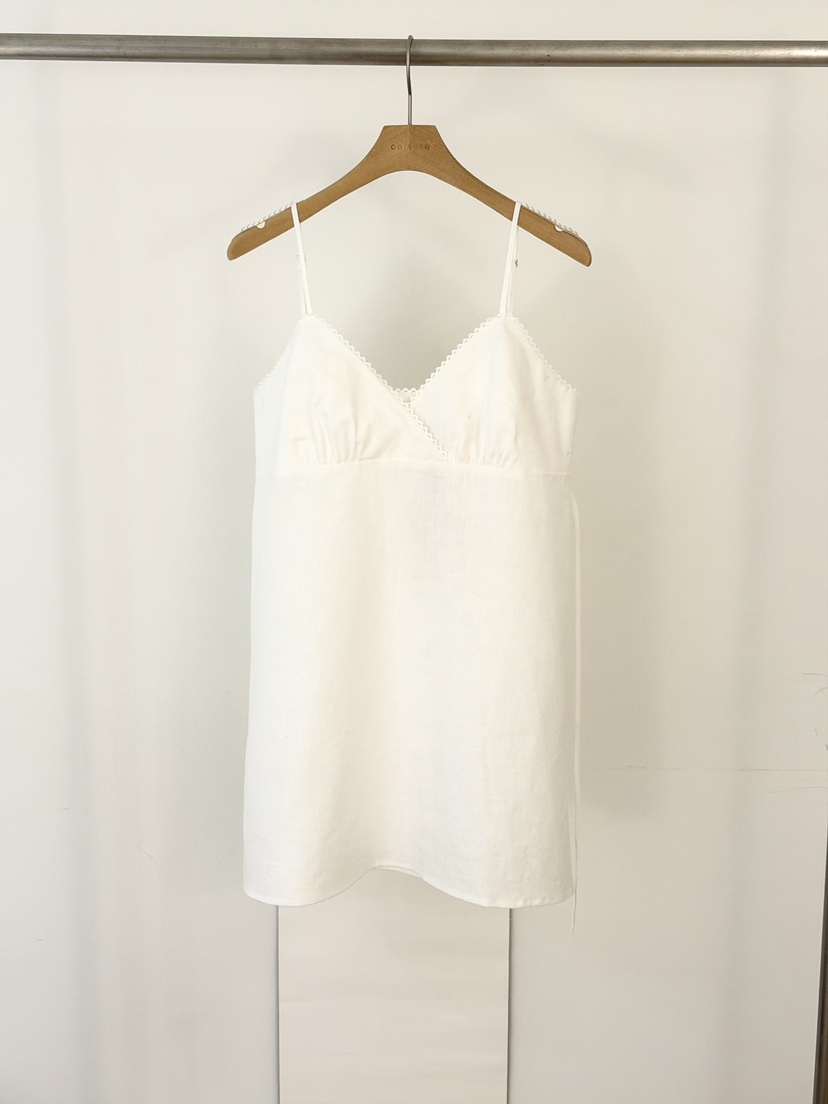 COMETE韓國東大門代購女士新款時尚熱賣26春夏推薦連衣裙COMETE連衣裙圖色2