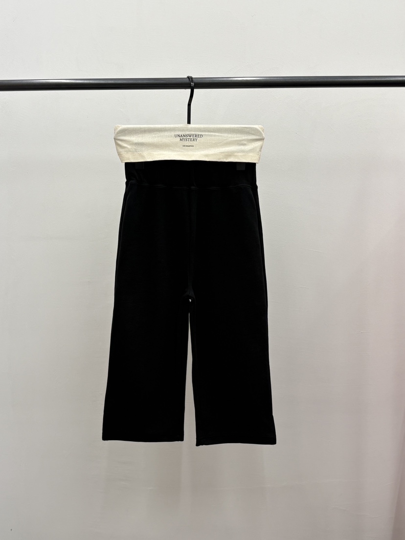 UNANSWERED-MYSTERY/FIFO韓國代購女裝新品推薦打底褲鯊魚褲緊身褲UNANSWERED-MYSTERY/FIFO打底褲/鯊魚褲圖色1