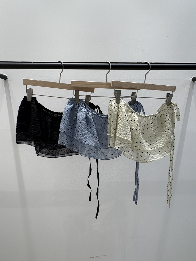 LAIVE韓國直郵女士新品26春夏休閑時尚熱賣職業人氣短裙褶皺LAIVE短裙