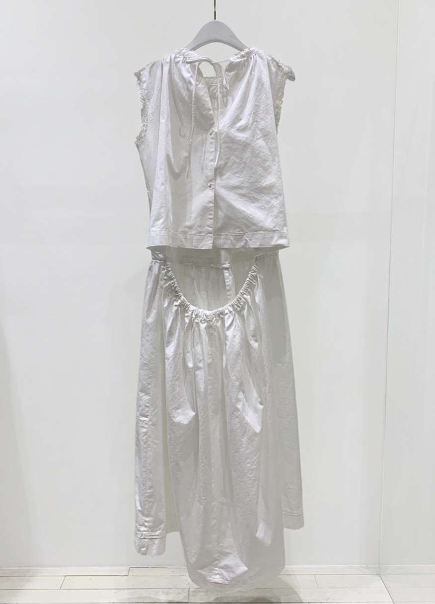 THE SIGNATURE韓國東大門直郵女裝新款26春夏連衣裙蕾絲THE SIGNATURE連衣裙