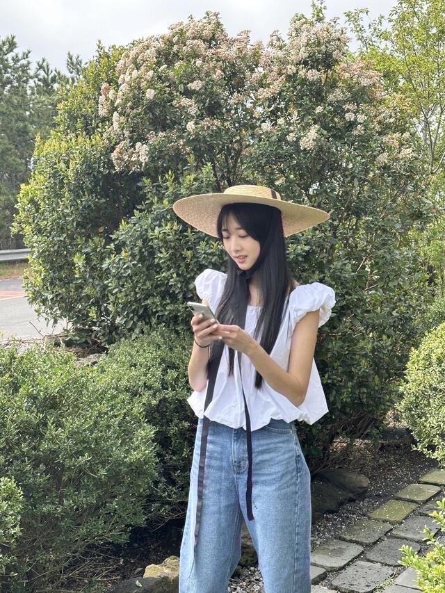 ADDICTED韓國東大門直郵女士新品休閑推薦襯衫蕾絲衫褶皺ADDICTED襯衫/蕾絲衫