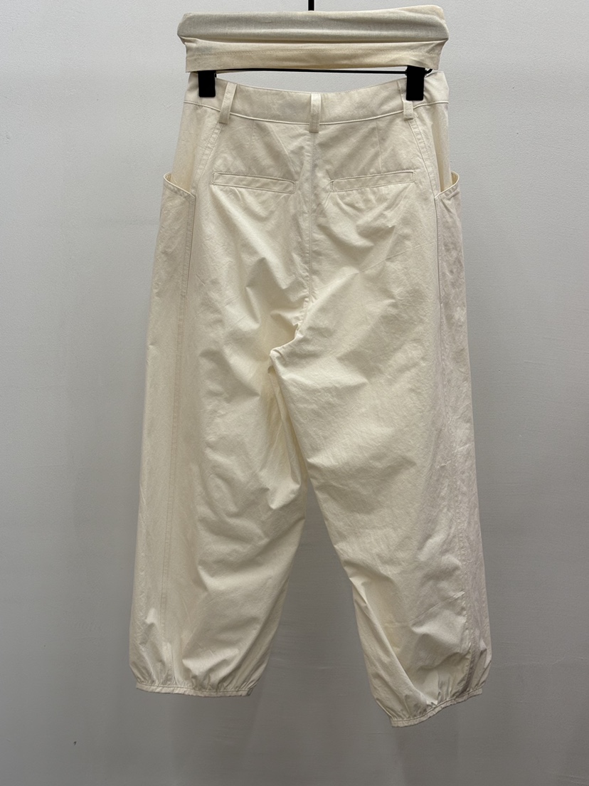 UNANSWERED-MYSTERY/FIFO韓國直郵女士新款熱賣休閑褲褶皺UNANSWERED-MYSTERY/FIFO休閑褲