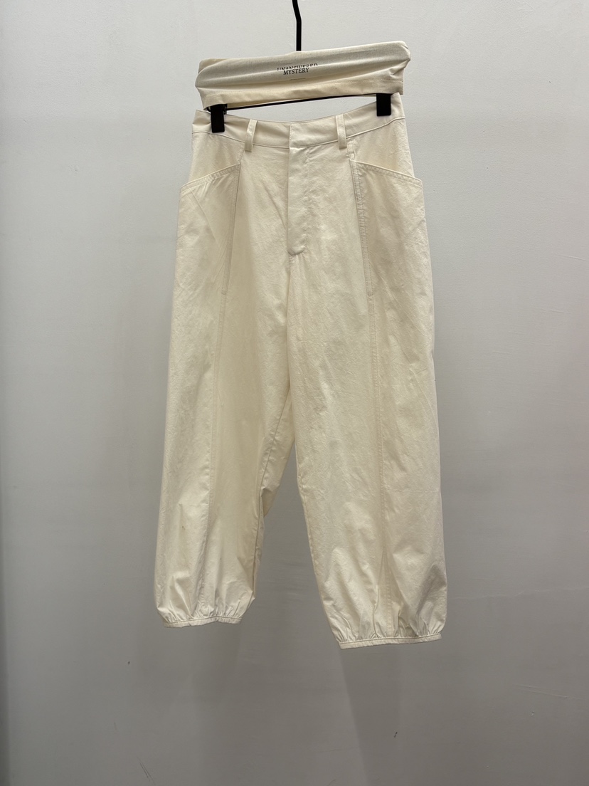 UNANSWERED-MYSTERY/FIFO韓國直郵女士新款熱賣休閑褲褶皺UNANSWERED-MYSTERY/FIFO休閑褲圖色1