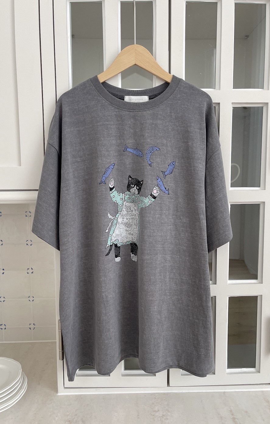 MINIQUEENS韓國直郵實拍女士新品熱賣職業推薦時尚休閑T恤MINIQUEENST恤圖色2