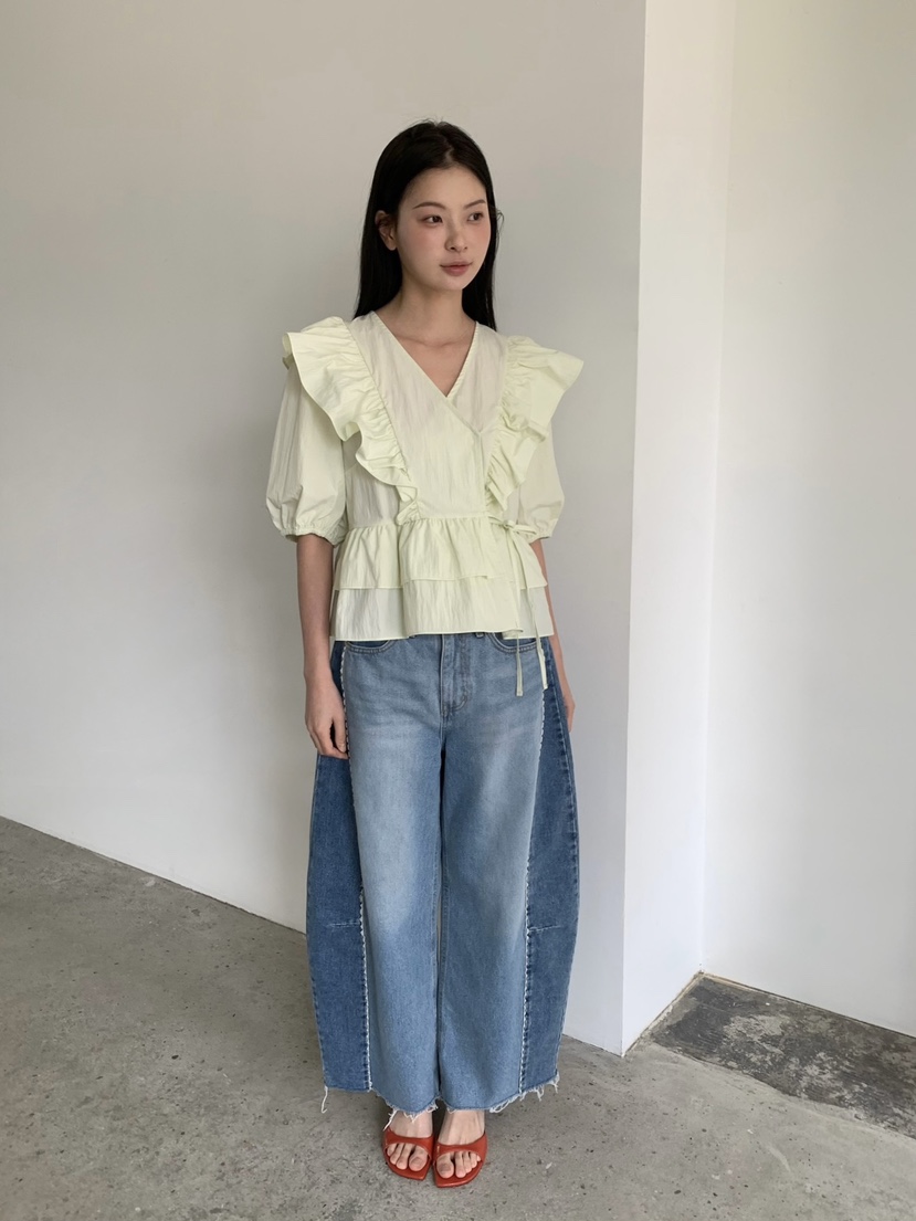 LOVE MY SANTA韓國直郵女裝新款26春夏人氣休閑襯衫蕾絲衫Santa/LOVE MY SANTA襯衫/蕾絲衫