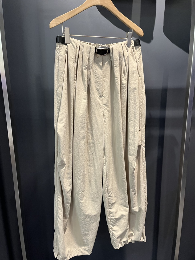 EL BOSQUE韓國東大門直郵女士新品26春夏休閑褲不含腰帶EL BOSQUE休閑褲圖色1