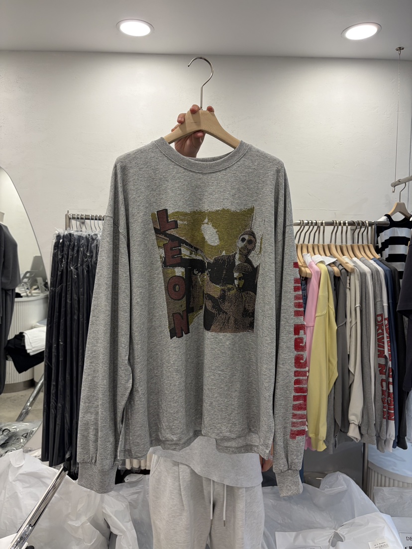 DELICATE韓國東大門直郵女裝新款休閑26春夏人氣熱賣長袖T恤DELICATE長袖T恤圖色2