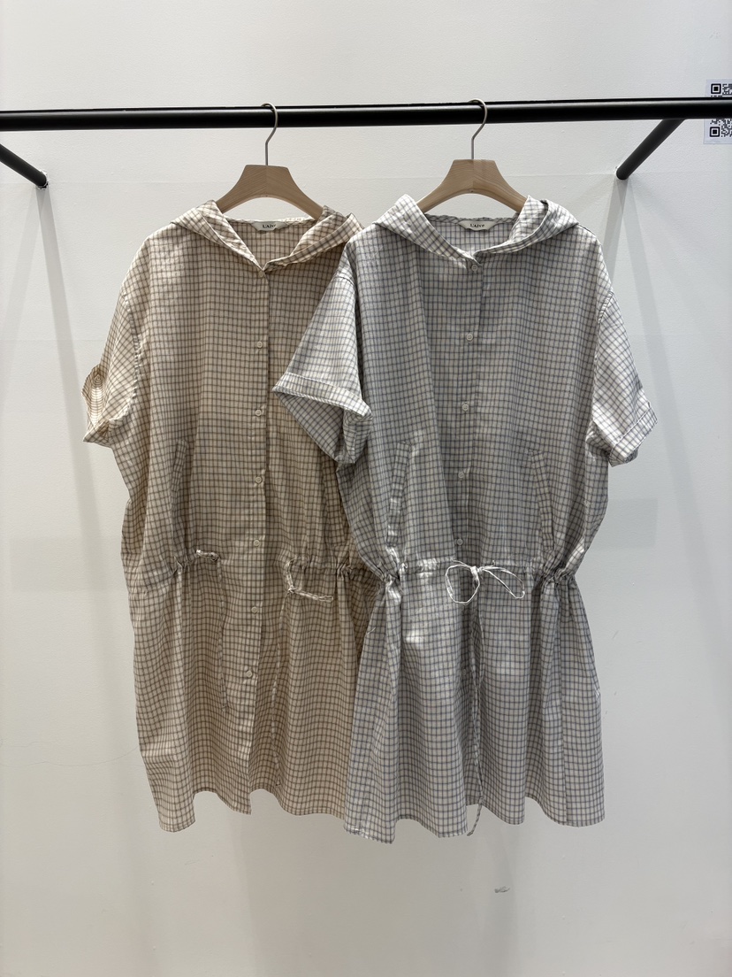 LAIVE韓國直郵女裝新款人氣時尚休閑職業連衣裙連帽衫格子LAIVE連衣裙