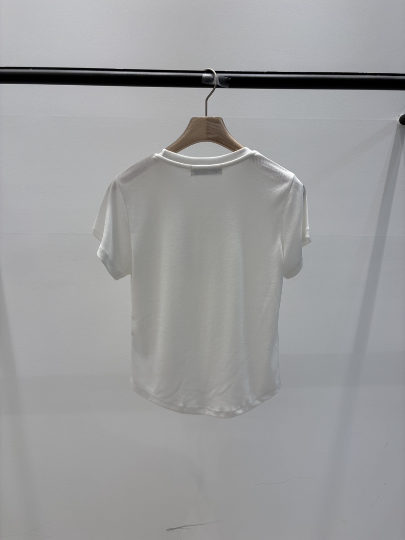 LAIVE韓國東大門代購女裝新品人氣職業推薦休閑熱賣26春夏T恤LAIVET恤