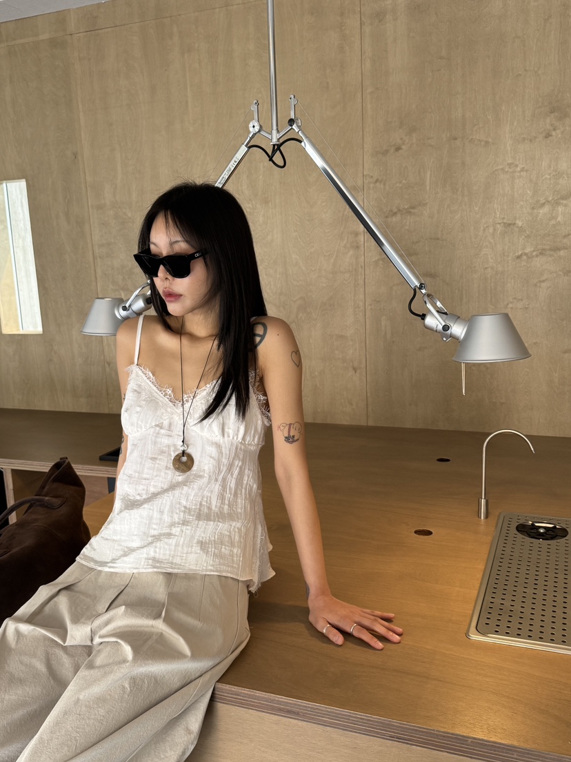 LIMLIMLIM韓國直郵女士新款時尚熱賣26春夏職業休閑吊帶背心LIM LIM LIM吊帶/背心