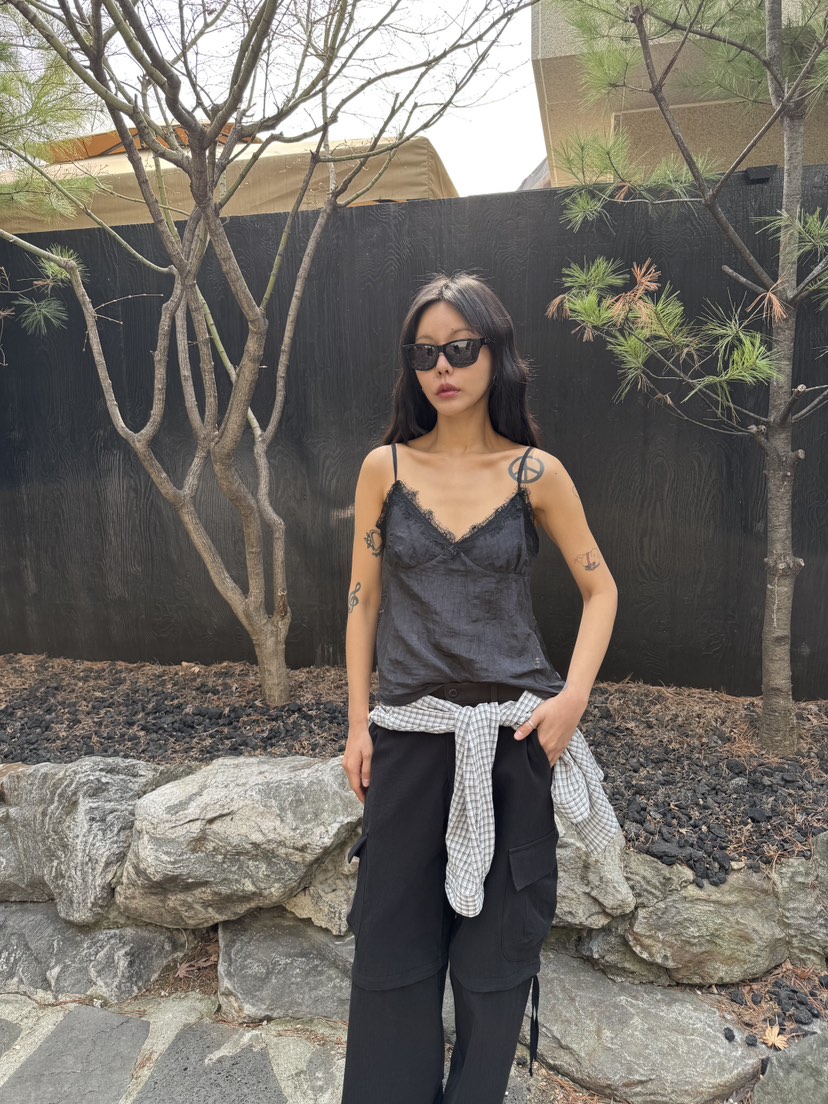 LIMLIMLIM韓國直郵女士新款時尚熱賣26春夏職業休閑吊帶背心LIM LIM LIM吊帶/背心圖色3