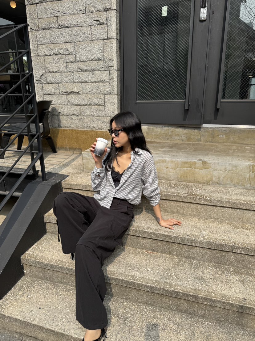 LIMLIMLIM韓國東大門代購女裝新品休閑人氣時尚襯衫蕾絲衫LIM LIM LIM襯衫/蕾絲衫