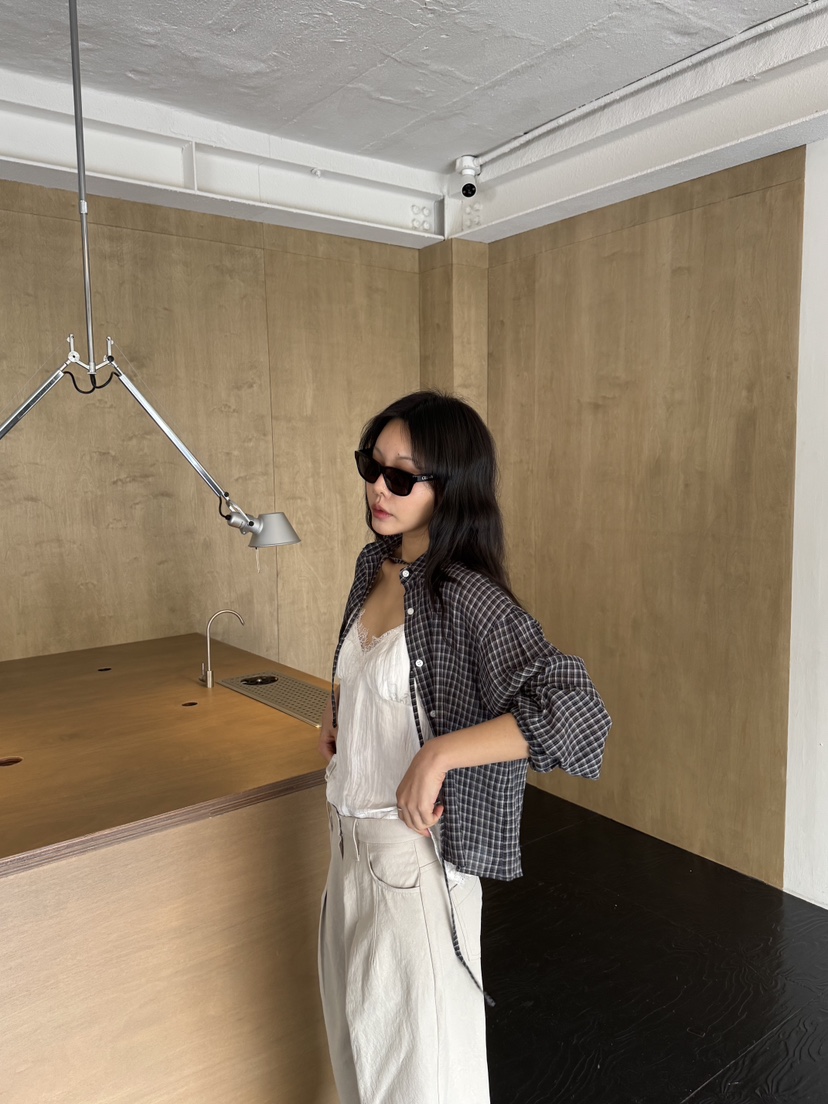 LIMLIMLIM韓國東大門代購女裝新品休閑人氣時尚襯衫蕾絲衫LIM LIM LIM襯衫/蕾絲衫