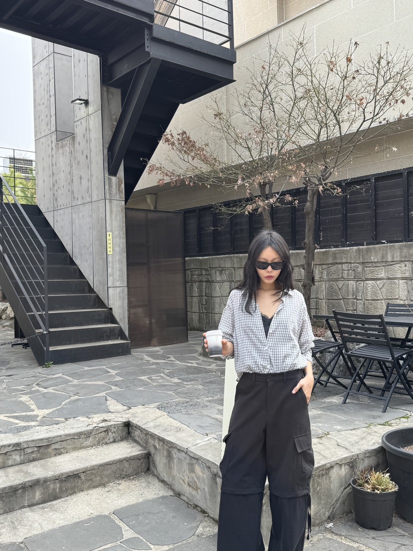 LIMLIMLIM韓國東大門代購女裝新品休閑人氣時尚襯衫蕾絲衫LIM LIM LIM襯衫/蕾絲衫圖色2