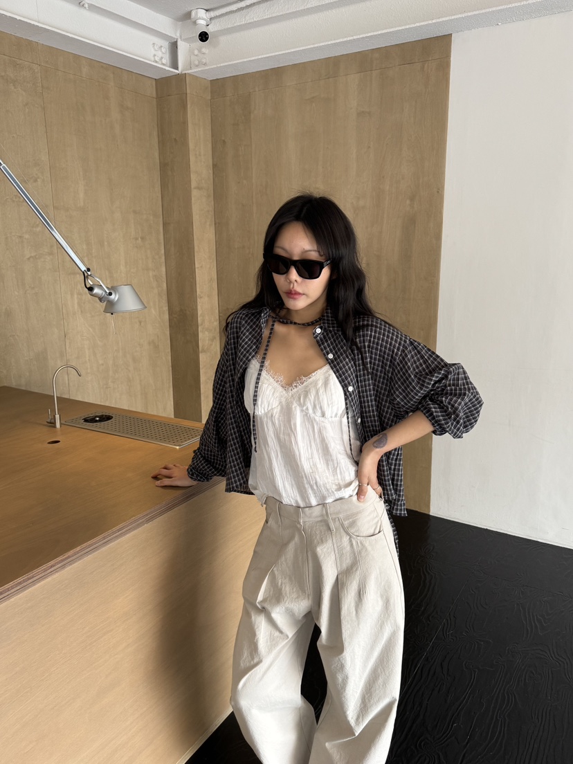 LIMLIMLIM韓國東大門代購女裝新品休閑人氣時尚襯衫蕾絲衫LIM LIM LIM襯衫/蕾絲衫圖色3