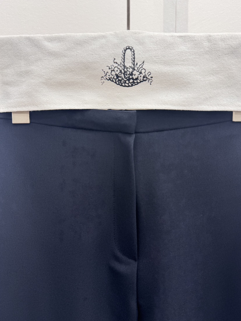 MILUI東大門實拍女裝新款推薦真品熱賣26春夏休閑人氣短褲MILUI短褲