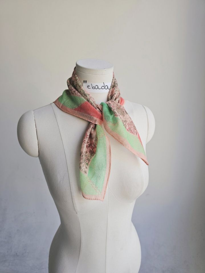 EBADA東大門代購女士新品熱賣休閑推薦真品圍巾披肩小花棉EBADA圍巾/披肩圖色2