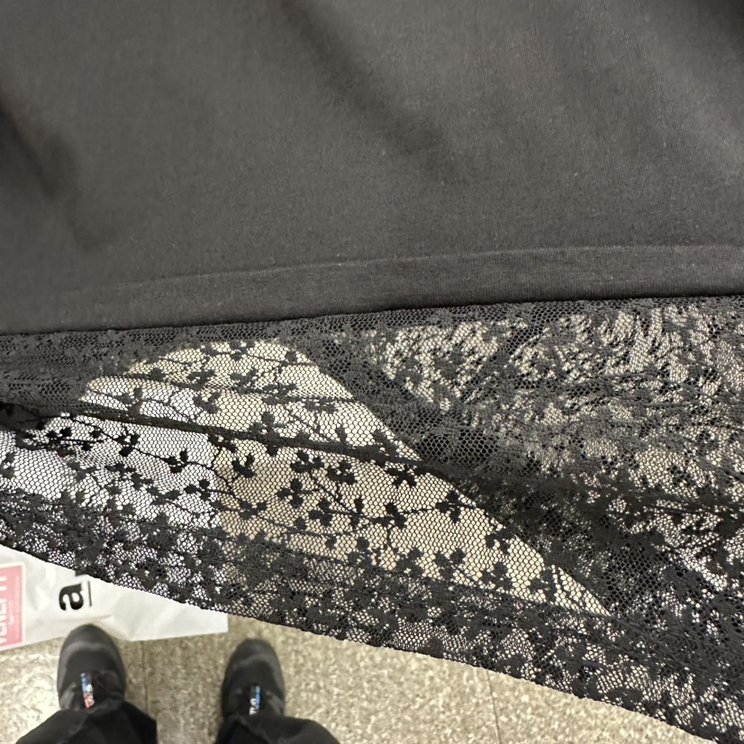 VENEFIT韓國代購女裝新款時尚休閑推薦人氣職業熱賣長袖T恤VENEFIT/JENNIE長袖T恤