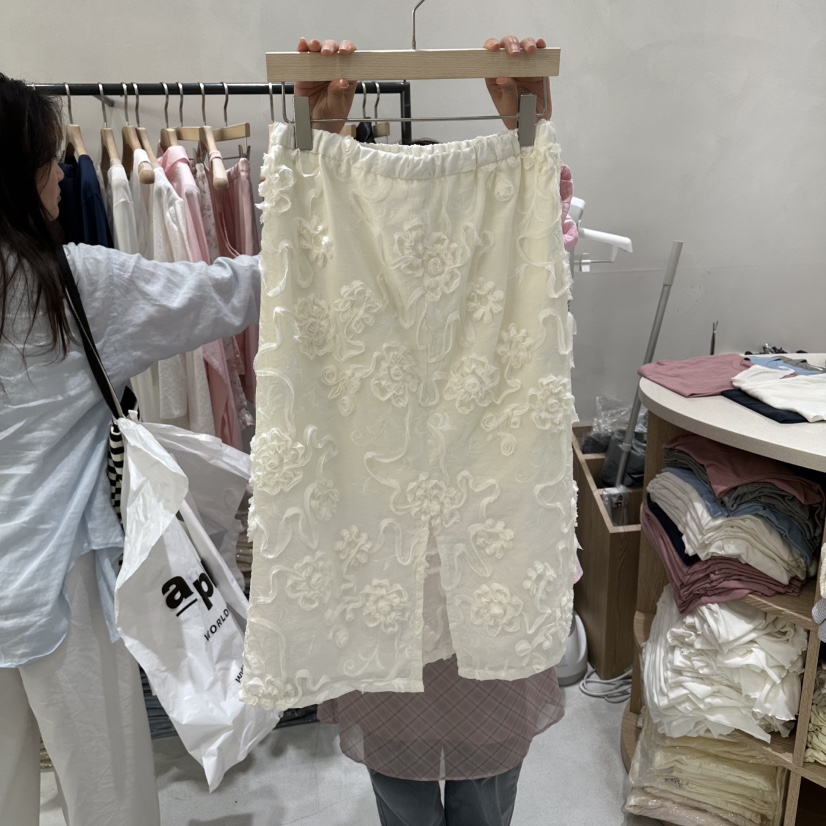 AURA韓國東大門直郵女裝新款26春夏熱賣時尚長裙刺繡雪紡Au ra長裙