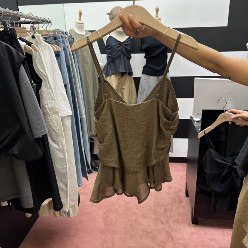 DAILY MOMENT韓國東大門代購女士新款熱賣時尚職業吊帶背心DAILY MOMENT吊帶/背心