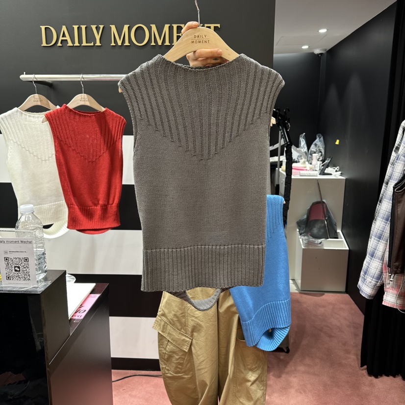 DAILY MOMENT韓國代購女裝新款推薦熱賣職業人氣吊帶背心DAILY MOMENT吊帶/背心圖色4