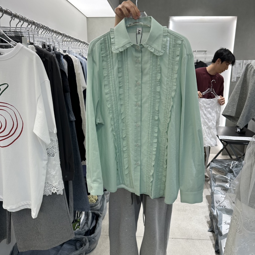 ANDE韓國東大門直郵女裝新款26春夏推薦職業休閑襯衫蕾絲衫Ande襯衫/蕾絲衫圖色2