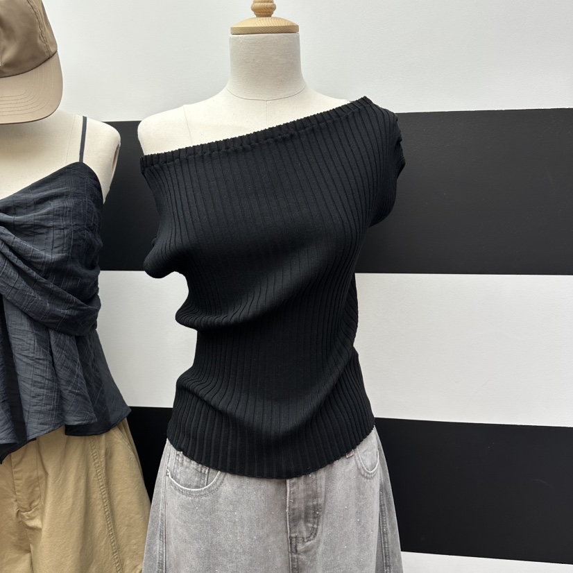 DAILY MOMENT韓國東大門直郵女士新款職業推薦休閑時尚T恤DAILY MOMENTT恤圖色3