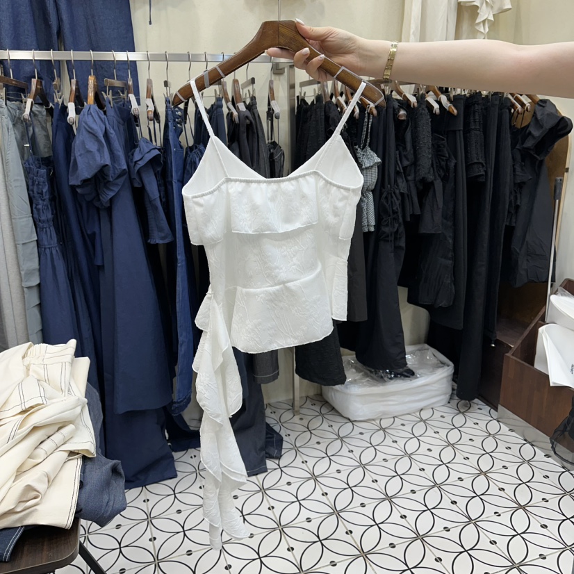 BAMBOLINA韓國代購女士新品時尚26春夏人氣休閑職業吊帶背心BAMBOLINA吊帶/背心