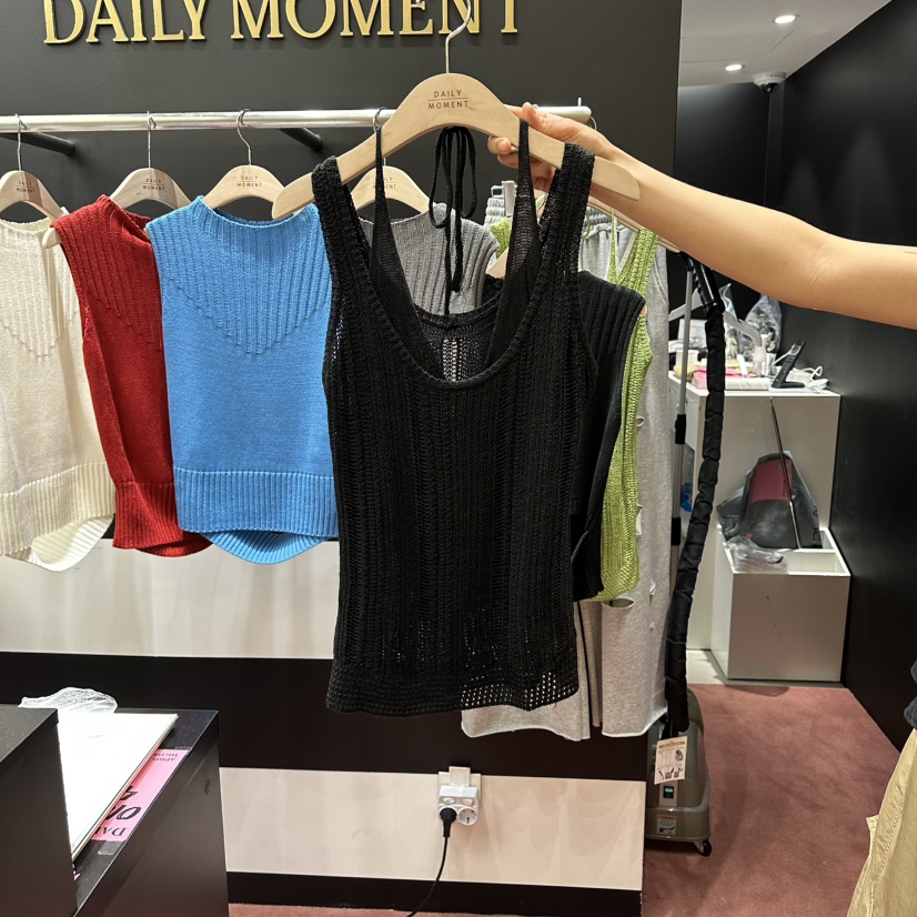 DAILY MOMENT韓國直郵女裝新品職業時尚推薦人氣吊帶背心DAILY MOMENT吊帶/背心圖色2