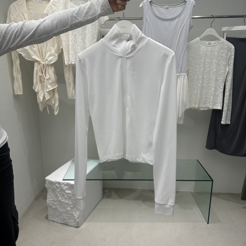 NEUTER韓國東大門直郵女裝新款職業熱賣26春夏時尚衛衣拉鏈NEUTER衛衣圖色1