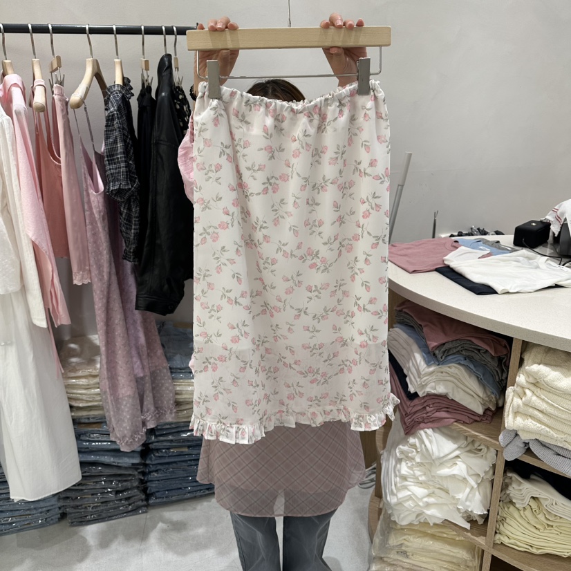 AURA韓國東大門代購女士新品熱賣26春夏人氣休閑職業長裙Au ra長裙圖色1