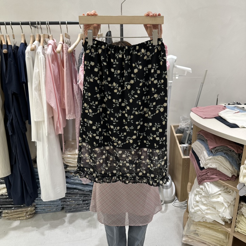 AURA韓國東大門代購女士新品熱賣26春夏人氣休閑職業長裙Au ra長裙圖色2