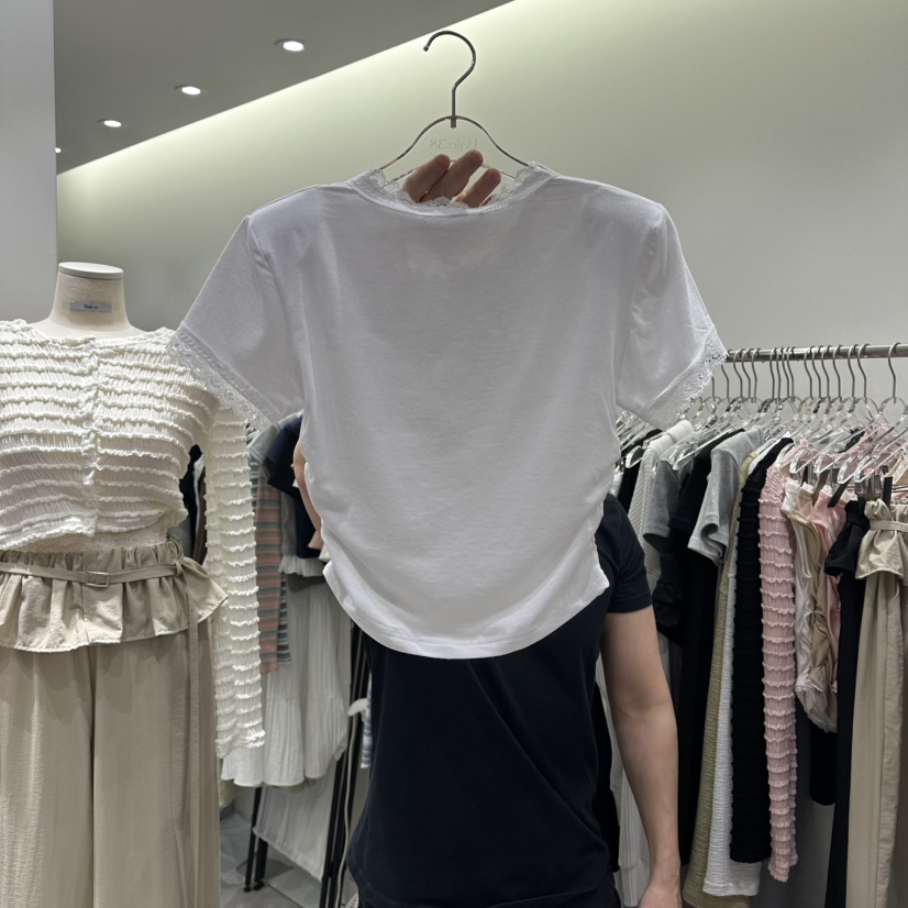 BAIE.38韓國東大門直郵女裝新品人氣熱賣26春夏時尚T恤蕾絲BAIE.38T恤