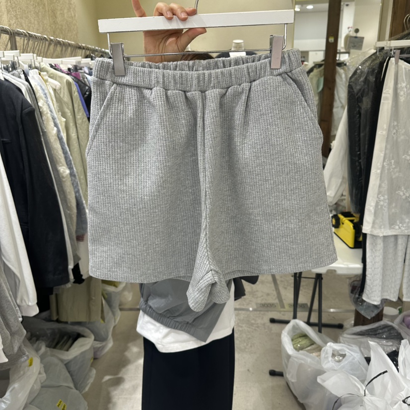 REFLAT韓國東大門直郵女裝新款熱賣時尚職業26春夏休閑短褲REFLAT短褲圖色1