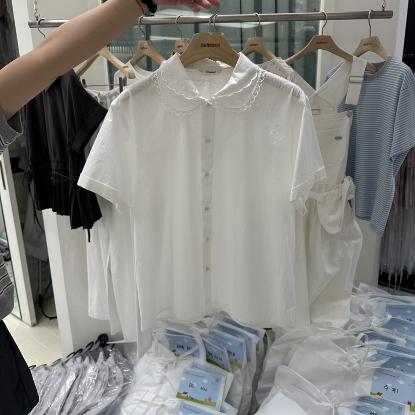 OURMOMENT韓國東大門直郵女士新品時尚推薦職業襯衫蕾絲衫OURMOMENT襯衫/蕾絲衫圖色1