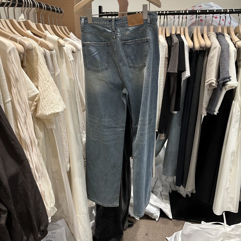 LE BUTTER韓國直郵女裝新款26春夏職業人氣推薦時尚牛仔褲LE BUTTER牛仔褲