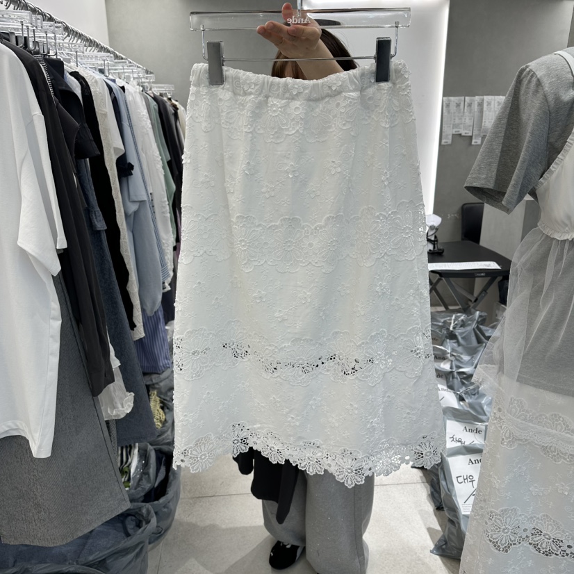 ANDE韓國代購女裝新品26春夏休閑人氣時尚職業熱賣長裙刺繡Ande長裙