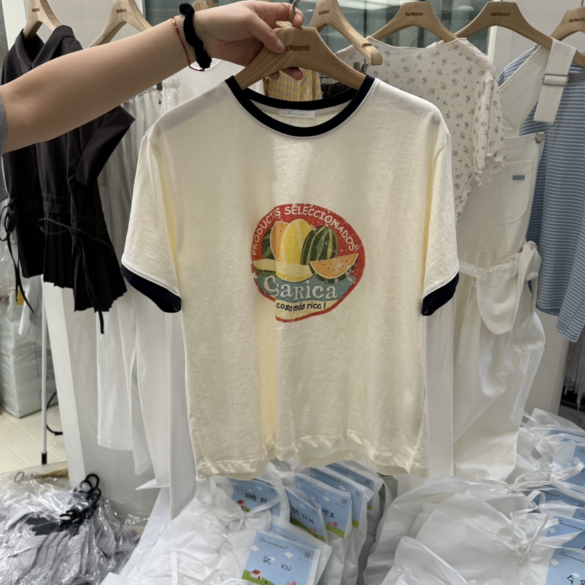 OURMOMENT韓國直郵女裝新品時尚26春夏熱賣人氣休閑推薦T恤OURMOMENTT恤圖色1