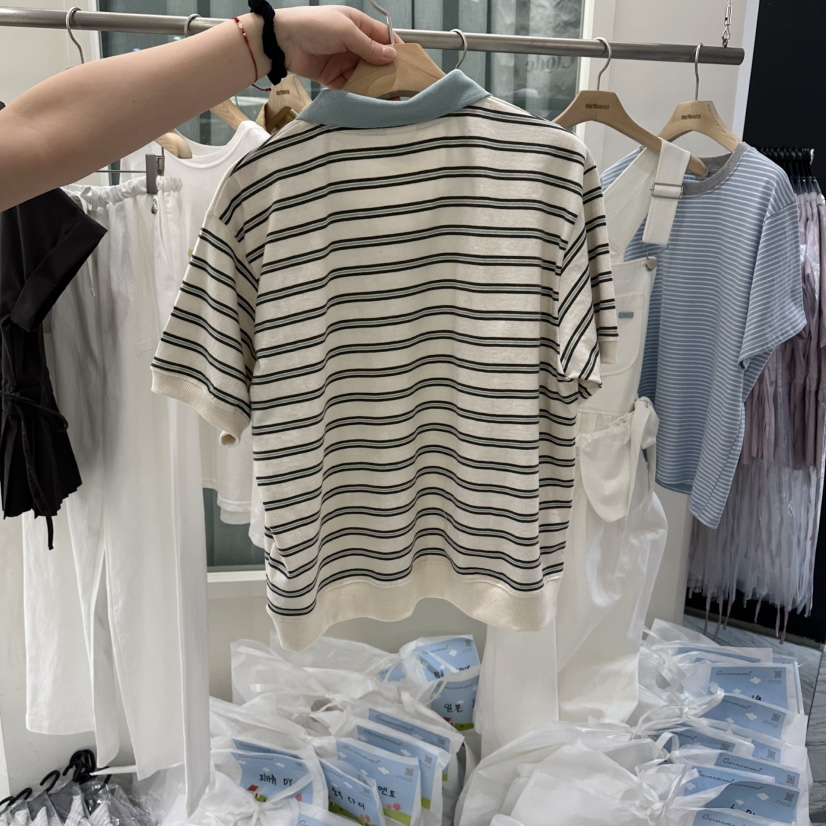 OURMOMENT韓國代購女士新款人氣職業時尚熱賣26春夏推薦T恤OURMOMENTT恤