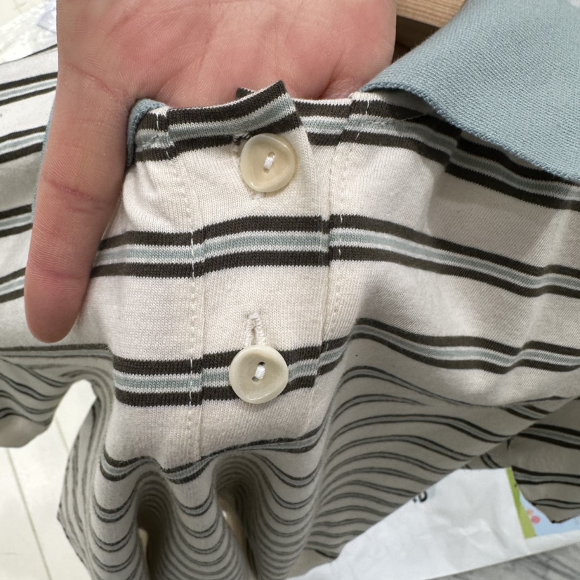 OURMOMENT韓國代購女士新款人氣職業時尚熱賣26春夏推薦T恤OURMOMENTT恤