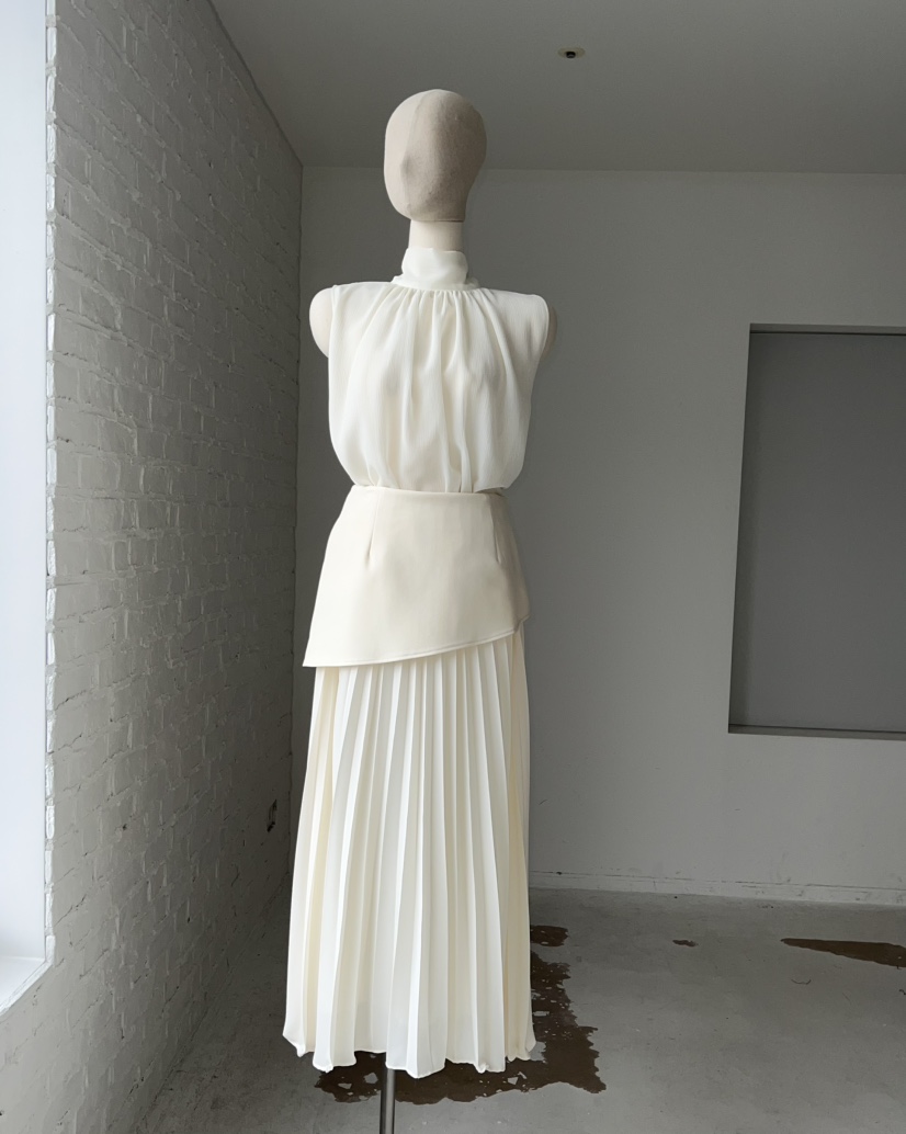 VERNI韓國東大門直郵女裝新品熱賣時尚26春夏推薦吊帶背心VERNI吊帶/背心