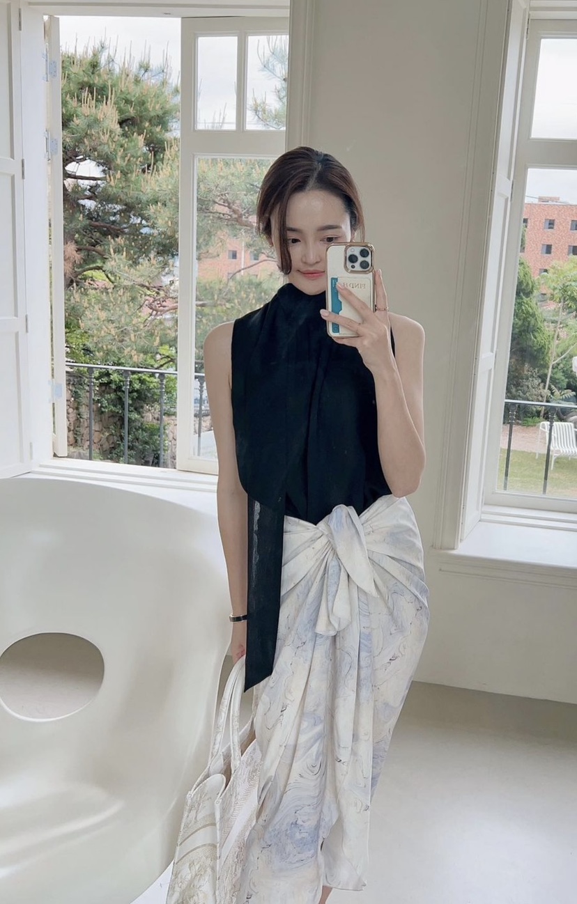 VERNI韓國東大門直郵女裝新品熱賣時尚26春夏推薦吊帶背心VERNI吊帶/背心