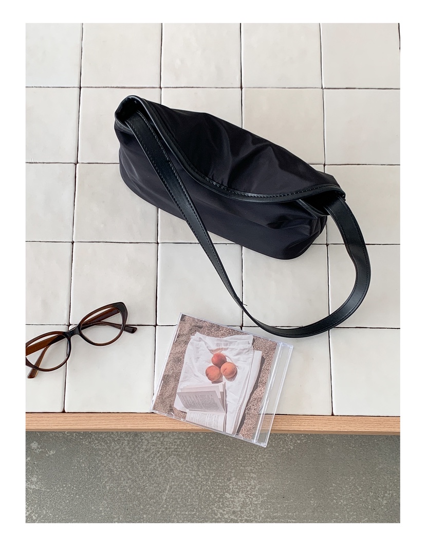 POSH BLUE韓國直郵實拍女士新品職業熱賣手拿包腋下包柔軟POSH BLUE手拿包/腋下包