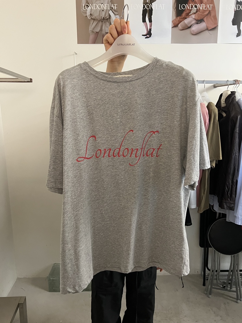 LONDON FLAT韓國東大門直郵女士新款休閑熱賣人氣26春夏T恤LONDON FLATT恤圖色4