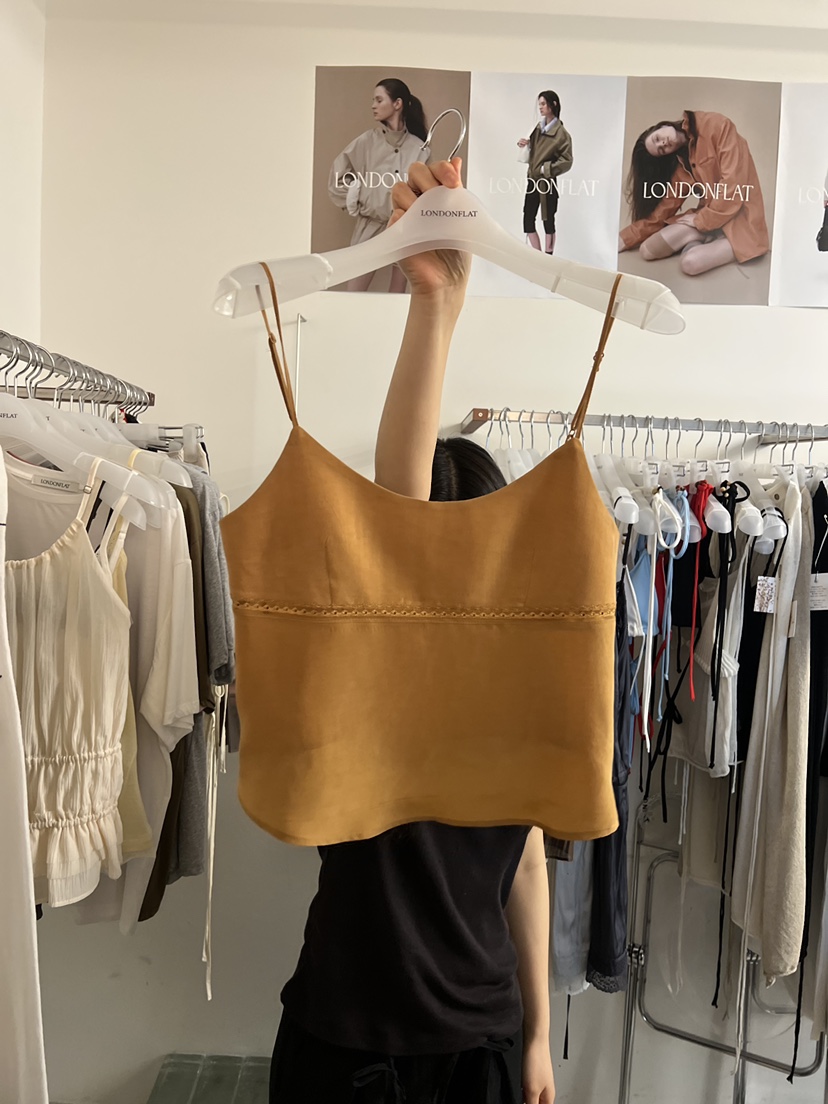 LONDON FLAT韓國直郵實拍女裝新款時尚職業人氣吊帶背心LONDON FLAT吊帶/背心圖色2
