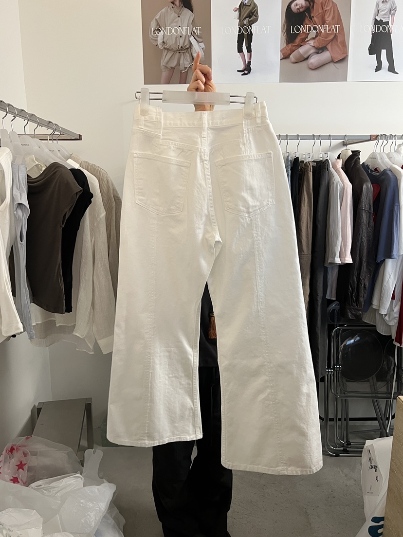 LONDON FLAT韓國東大門直郵女士新品推薦人氣熱賣牛仔褲LONDON FLAT牛仔褲