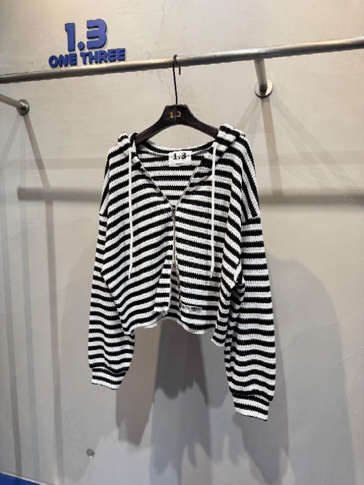 1.3韓國直郵實拍女裝新款人氣休閑熱賣時尚夾克連帽衫棉1.3夾克