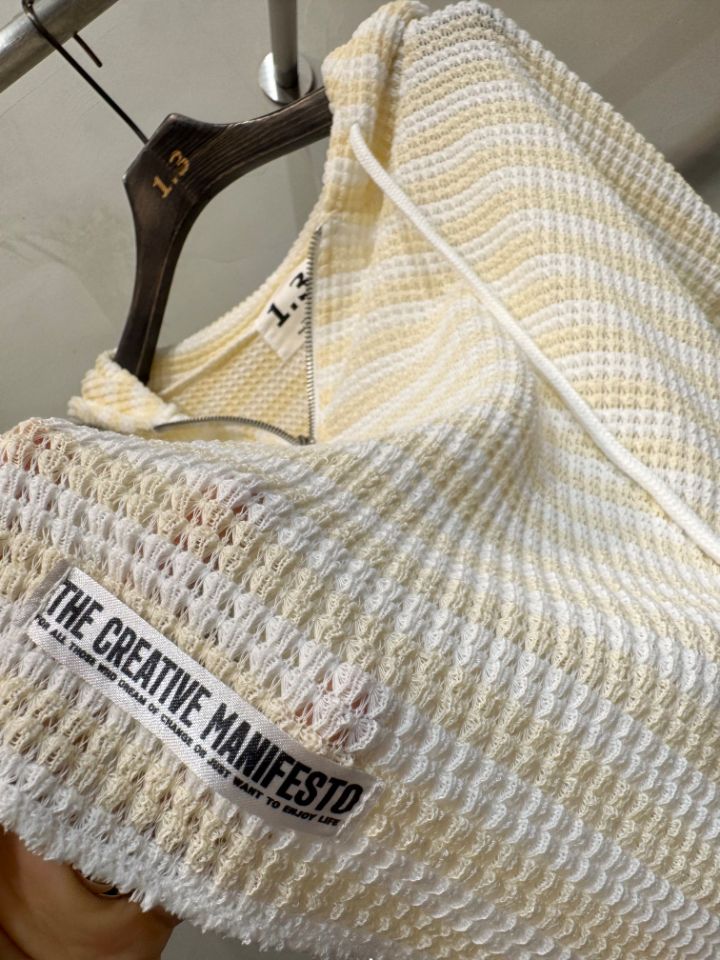 1.3韓國直郵實拍女裝新款人氣休閑熱賣時尚夾克連帽衫棉1.3夾克