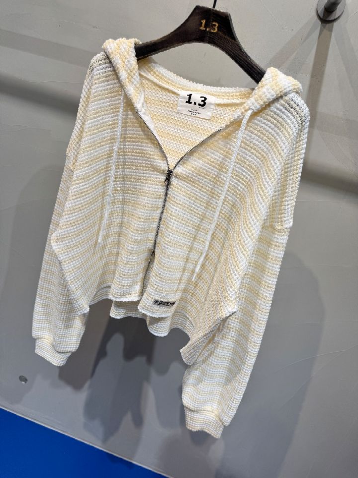 1.3韓國直郵實拍女裝新款人氣休閑熱賣時尚夾克連帽衫棉1.3夾克