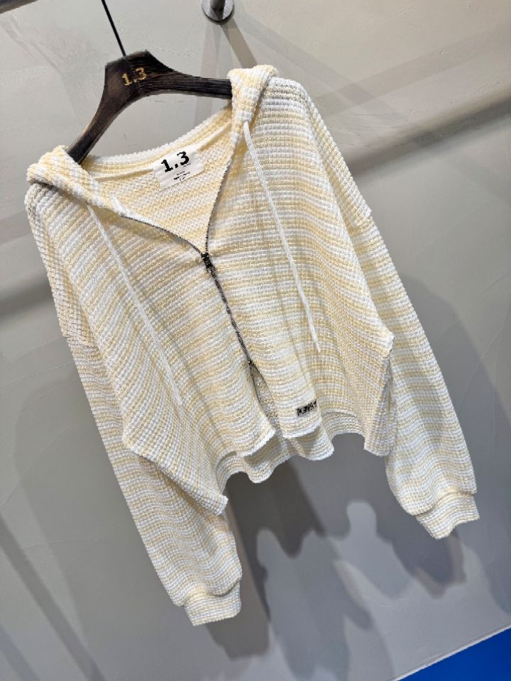 1.3韓國直郵實拍女裝新款人氣休閑熱賣時尚夾克連帽衫棉1.3夾克